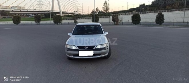 Opel Vectra 1998, 295,000 km - 2.0 l - Bakı