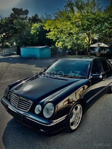 Mercedes E 240 2000, 90,000 km - 2.6 l - Bakı