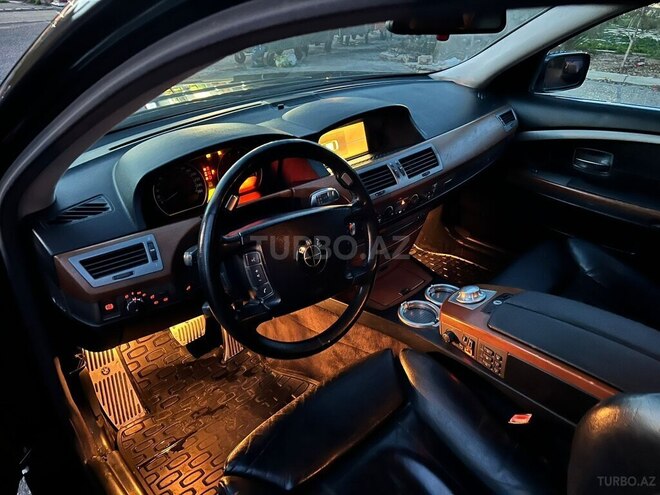 BMW 745 2002, 325,000 km - 4.4 l - Bakı