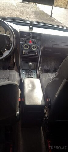 Mercedes E 220 1998, 518,341 km - 2.2 l - Cəlilabad
