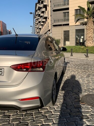 Hyundai Accent 2018, 49,930 km - 1.6 l - Bakı