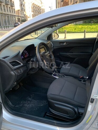 Hyundai Accent 2018, 49,930 km - 1.6 l - Bakı