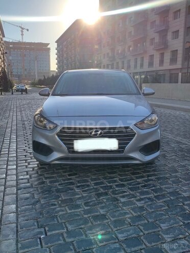 Hyundai Accent 2018, 49,930 km - 1.6 l - Bakı
