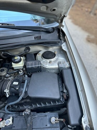Toyota Corolla 2005, 179,000 km - 1.4 л - Bakı