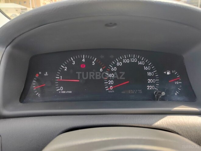 Toyota Corolla 2006, 178,000 km - 1.4 l - Bakı