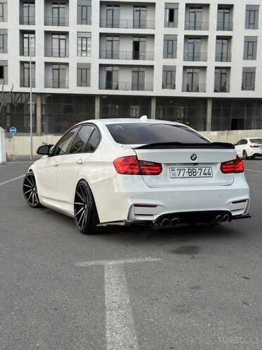 BMW 328 2013, 253,000 km - 2.0 l - Bakı