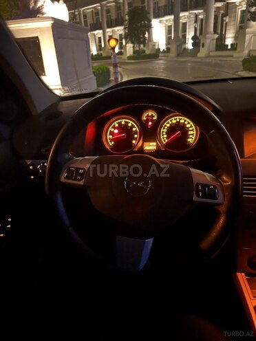Opel Astra 2009, 191,000 km - 1.4 л - Bakı