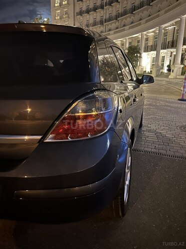 Opel Astra 2009, 191,000 km - 1.4 л - Bakı
