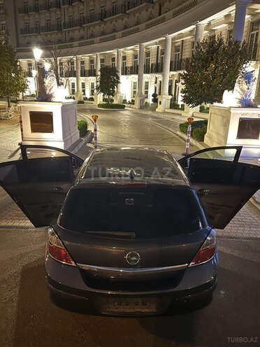 Opel Astra 2009, 191,000 km - 1.4 л - Bakı