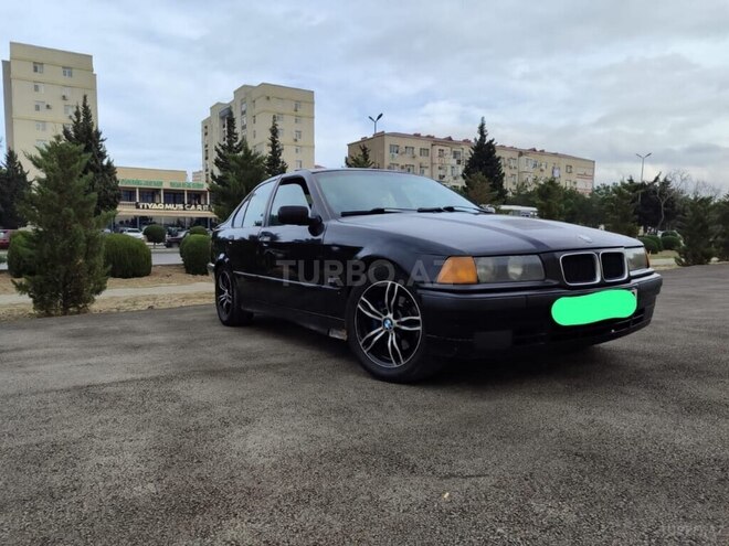 BMW 320 1995, 120,000 km - 2.0 l - Sumqayıt