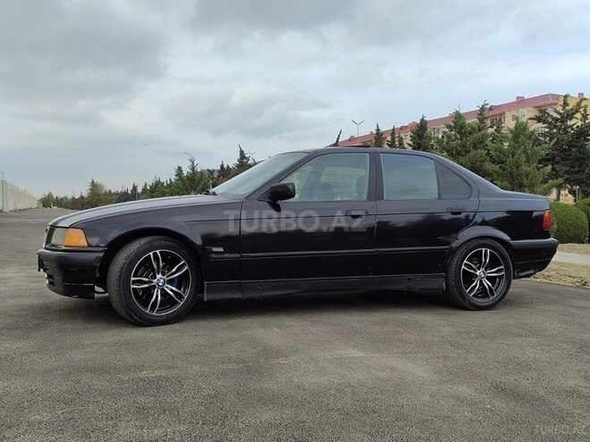 BMW 320 1995, 120,000 km - 2.0 l - Sumqayıt