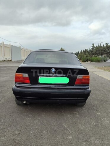 BMW 320 1995, 120,000 km - 2.0 l - Sumqayıt