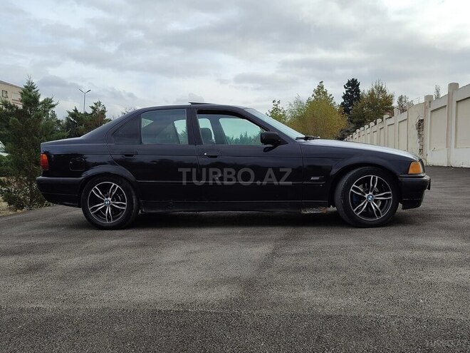 BMW 320 1995, 120,000 km - 2.0 l - Sumqayıt