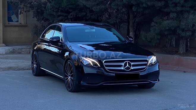 Mercedes E 220 2017, 310,000 km - 2.2 l - Bakı