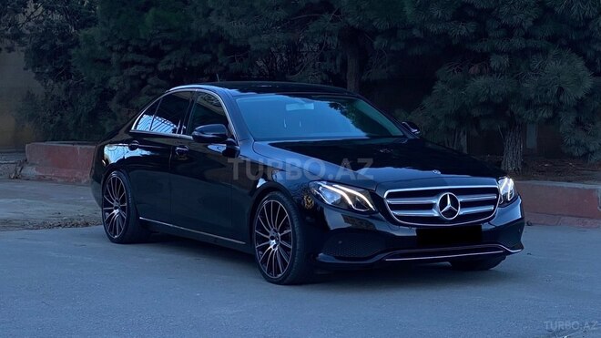 Mercedes E 220 2017, 310,000 km - 2.2 l - Bakı