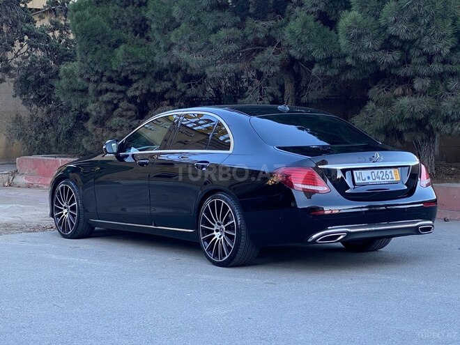 Mercedes E 220 2017, 310,000 km - 2.2 l - Bakı