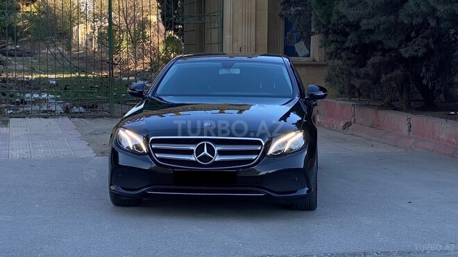 Mercedes E 220 2017, 310,000 km - 2.2 l - Bakı