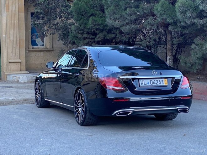 Mercedes E 220 2017, 310,000 km - 2.2 l - Bakı