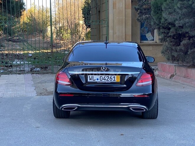 Mercedes E 220 2017, 310,000 km - 2.2 l - Bakı