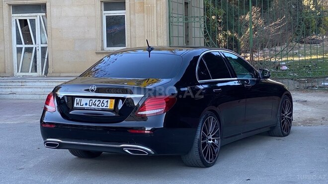 Mercedes E 220 2017, 310,000 km - 2.2 l - Bakı
