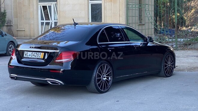 Mercedes E 220 2017, 310,000 km - 2.2 l - Bakı