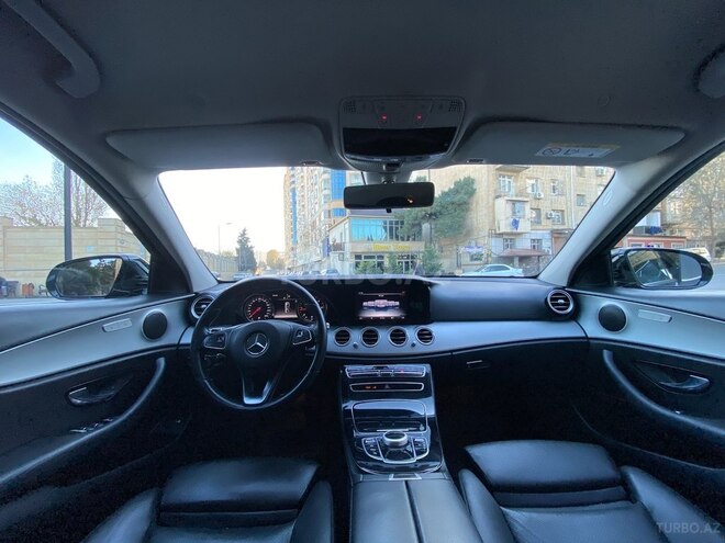 Mercedes E 220 2017, 310,000 km - 2.2 l - Bakı