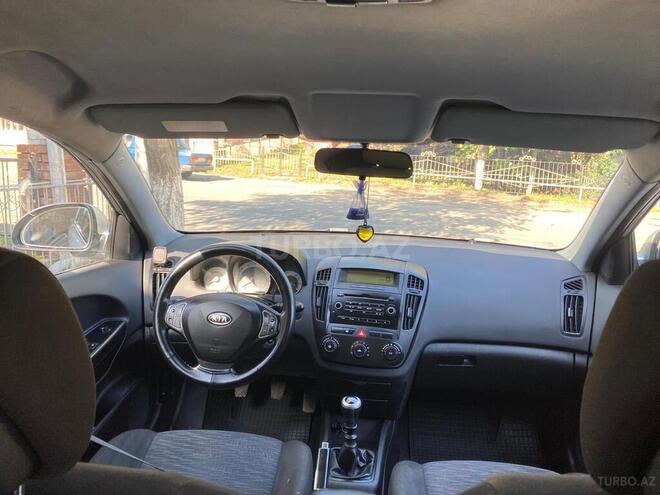 Kia Ceed 2008, 268,000 km - 1.6 л - Lənkəran