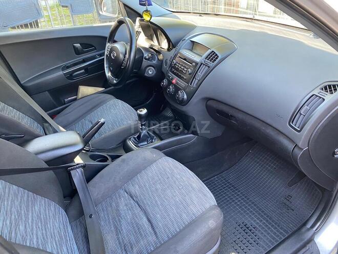 Kia Ceed 2008, 268,000 km - 1.6 л - Lənkəran