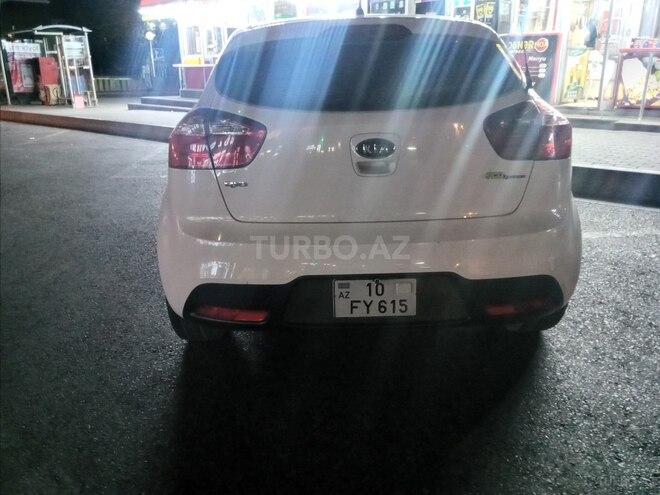 Kia Rio 2012, 210,000 km - 1.4 l - Bakı
