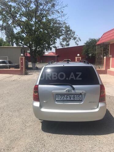 Toyota Corolla 2005, 205,000 km - 1.4 l - Şəmkir