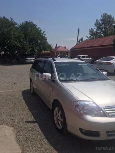 Toyota Corolla 2005, 205,000 km - 1.4 l - Şəmkir