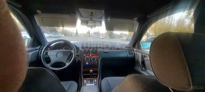 Mercedes E 200 1996, 352,311 km - 2.0 l - Sumqayıt