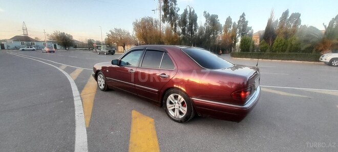 Mercedes E 200 1996, 352,311 km - 2.0 l - Sumqayıt