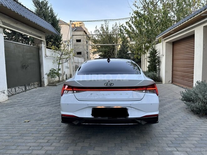 Hyundai Elantra 2022, 41,000 km - 1.6 l - Bakı