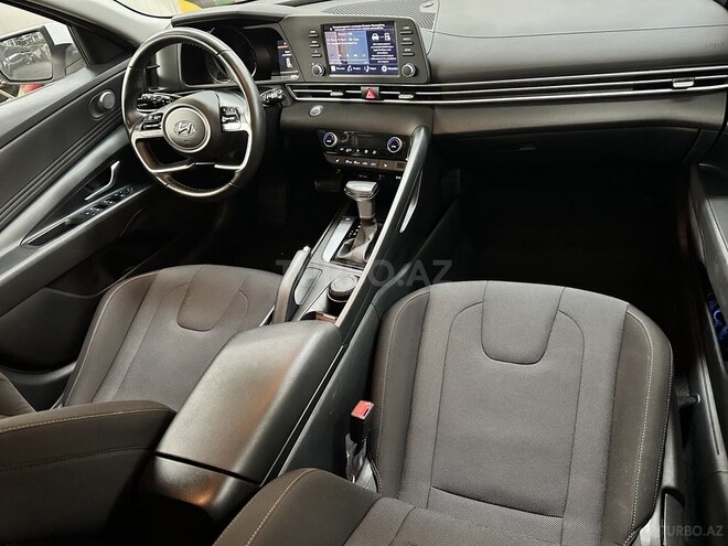 Hyundai Elantra 2022, 41,000 km - 1.6 l - Bakı