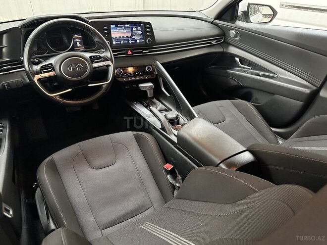 Hyundai Elantra 2022, 41,000 km - 1.6 l - Bakı
