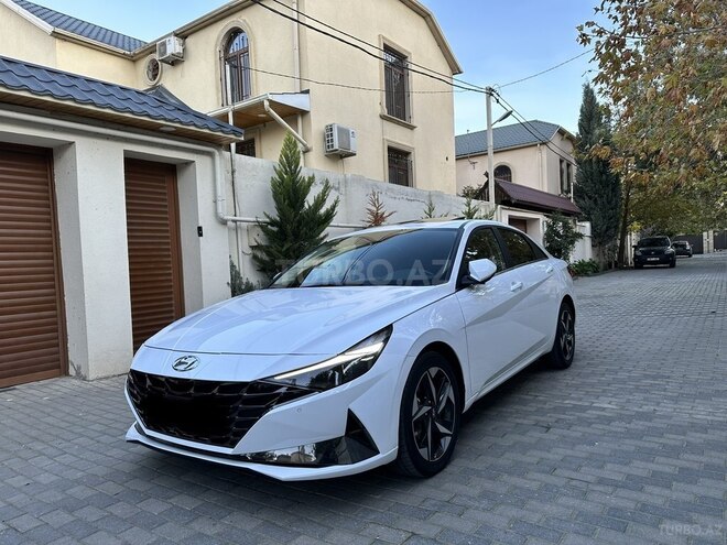 Hyundai Elantra 2022, 41,000 km - 1.6 l - Bakı