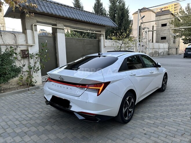 Hyundai Elantra 2022, 41,000 km - 1.6 l - Bakı