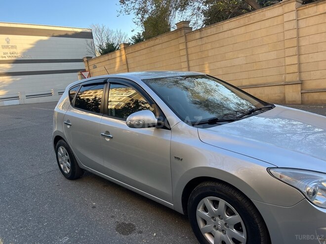 Hyundai i30 2010, 240,000 km - 1.6 l - Bakı