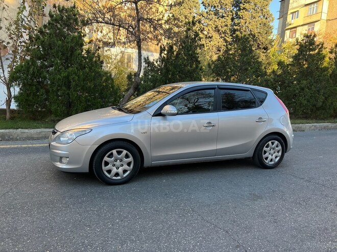 Hyundai i30 2010, 240,000 km - 1.6 l - Bakı