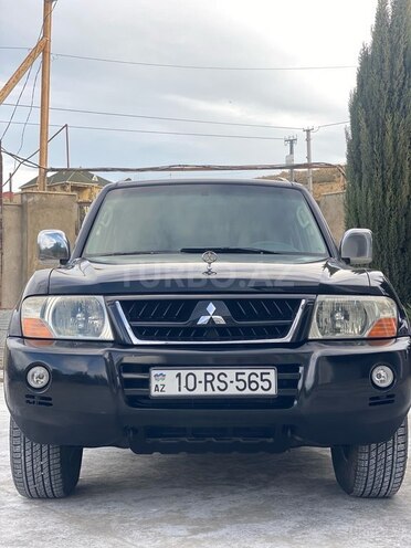 Mitsubishi Pajero 2005, 275,000 km - 3.0 l - Bakı