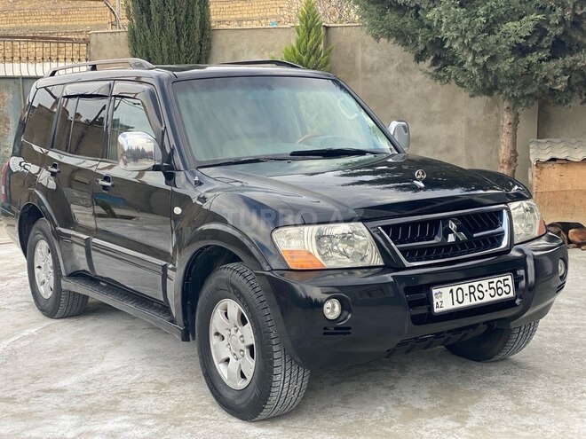 Mitsubishi Pajero 2005, 275,000 km - 3.0 l - Bakı