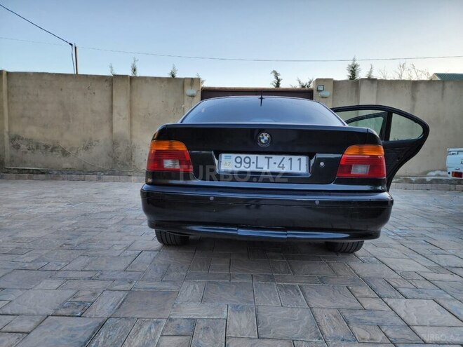 BMW 525 2002, 410,000 km - 2.5 l - Bakı