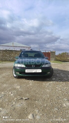 Opel Vectra 1995, 290,000 km - 2.0 l - Quba