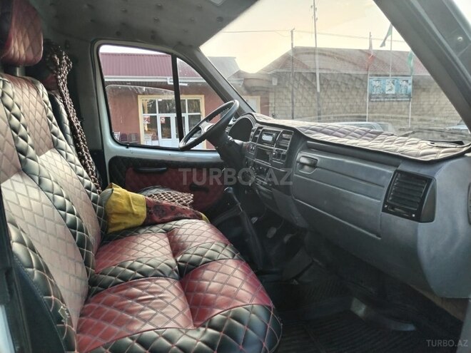 GAZ 330200 2008, 350,000 km - 2.5 л - Tovuz