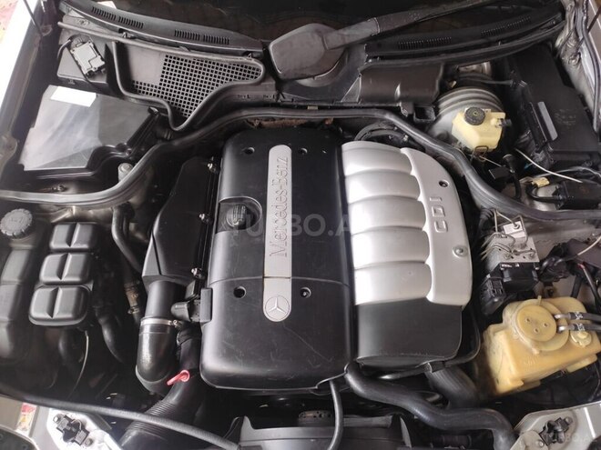 Mercedes E 270 1999, 443,817 km - 2.7 l - Bakı
