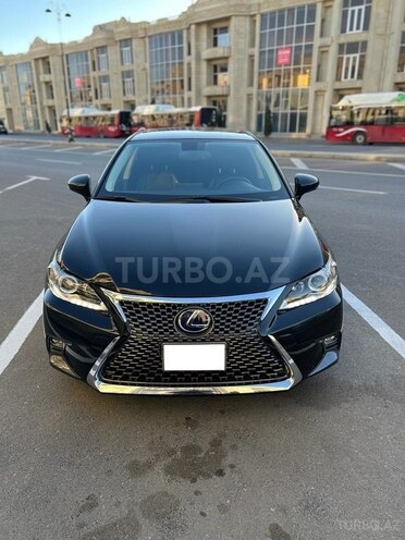 Lexus CT 200h