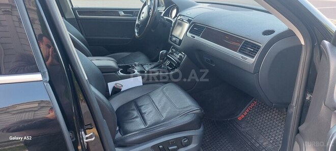 Volkswagen Touareg 2010, 97,770 km - 3.6 л - Gəncə