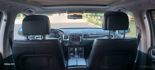 Volkswagen Touareg 2010, 97,770 km - 3.6 л - Gəncə