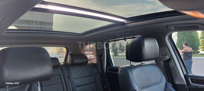 Volkswagen Touareg 2010, 97,770 km - 3.6 л - Gəncə